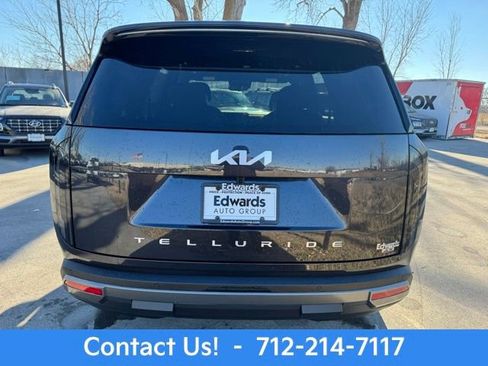 New 2027 Kia Telluride S image 5