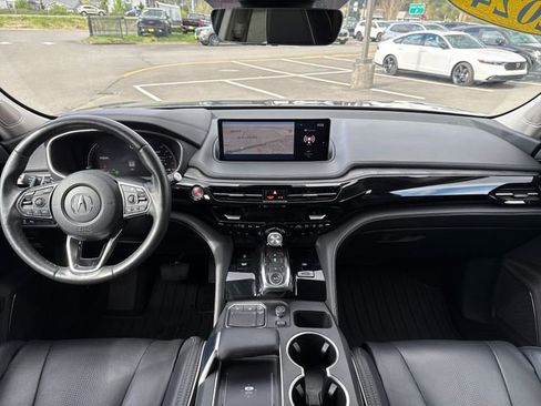 Used 2024 Acura MDX SH-AWD w/ Advance Package image 11
