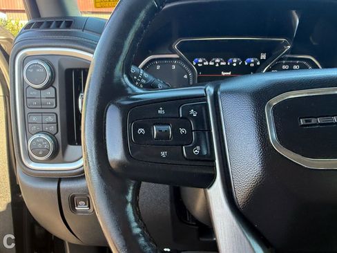 Used 2022 GMC Sierra 3500 Denali w/ Denali Ultimate Package image 26