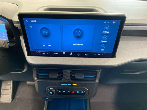 New 2026 Ford Maverick XLT w/ Equipment Group 301A image 21