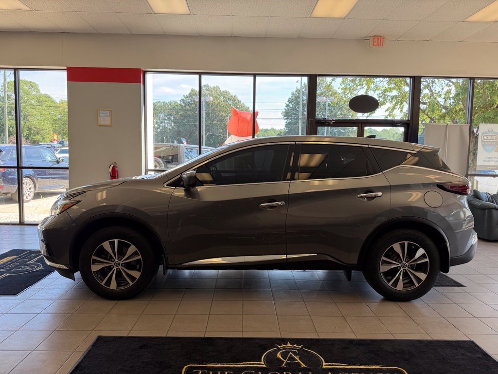 Used 2022 Nissan Murano S AWD/4WD image 3