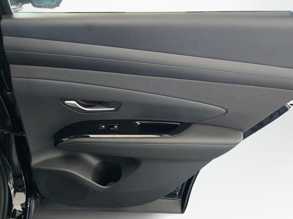 New 2026 Hyundai Tucson Limited AWD/4WD image 37