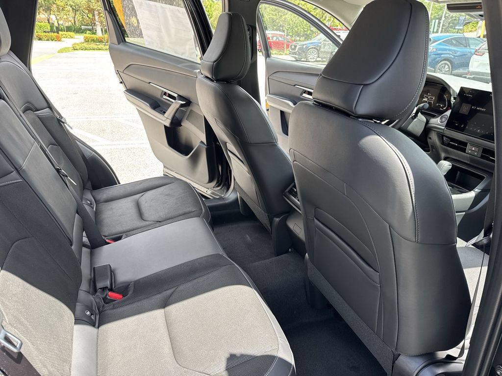 New 2026 MAZDA CX-5 Select AWD/4WD image 33