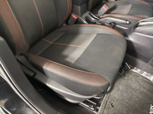 Used 2021 Nissan Versa SR image 28