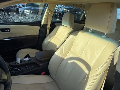 Used 2013 Toyota Avalon Limited image 13