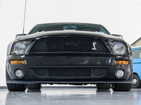 Used 2007 Ford Mustang Shelby GT500 RWD image 28