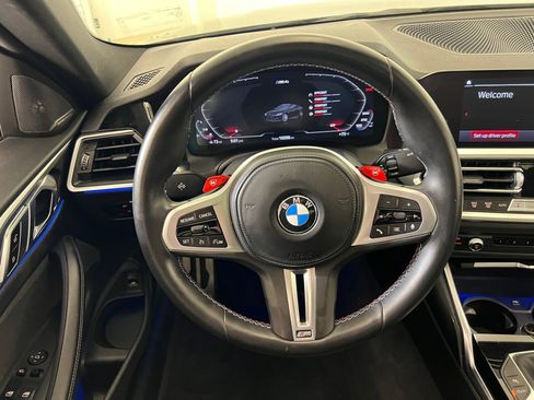 Used 2022 BMW M4 Coupe image 15