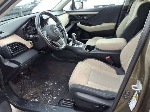 Used 2021 Subaru Outback Premium image 10