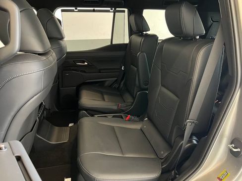 Used 2026 Lexus GX 550 AWD/4WD image 33