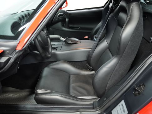 Used 2001 Dodge Viper GTS image 29