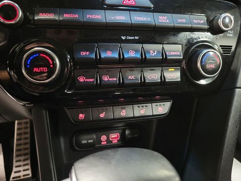 Used 2017 Kia Sportage SX image 17