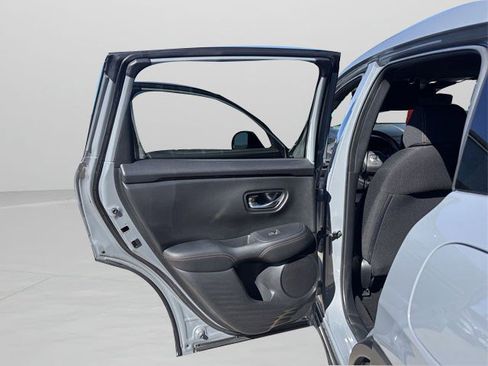 Used 2025 Honda HR-V Sport image 20