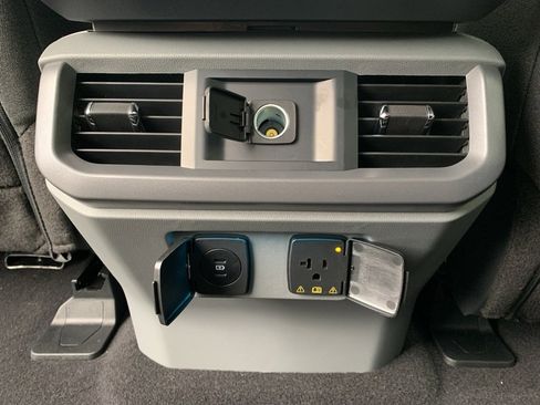 New 2025 Ford F150 XLT w/ Equipment Group 302A MID image 98