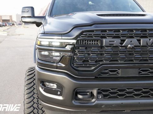 Used 2026 RAM 3500 Limited image 3