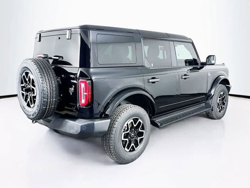New 2026 Ford Bronco Outer Banks image 25