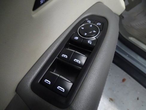 Used 2020 Cadillac XT5 Premium Luxury image 10