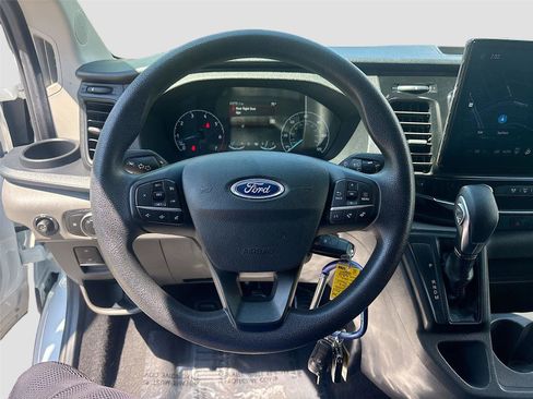 Used 2024 Ford Transit 350 XLT RWD image 12