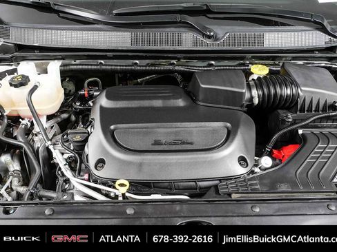 Used 2024 Chrysler Pacifica Touring-L FWD image 35