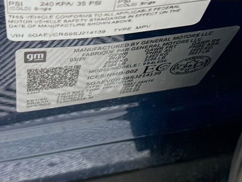 Certified 2025 Buick Enclave Avenir image 35