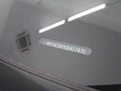 New 2025 Porsche Cayenne E-Hybrid image 35