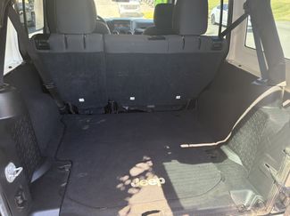 Used 2016 Jeep Wrangler Unlimited Sport w/ Connectivity Group AWD/4WD video 5