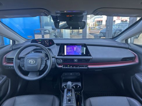 Used 2023 Toyota Prius Prime image 18