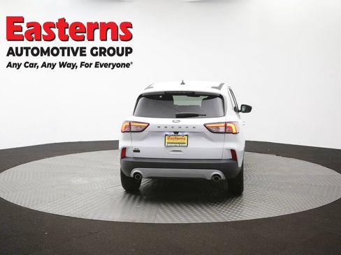 Used 2022 Ford Escape SE FWD image 37
