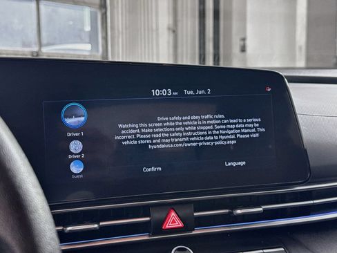 Used 2024 Hyundai Elantra SEL FWD image 12