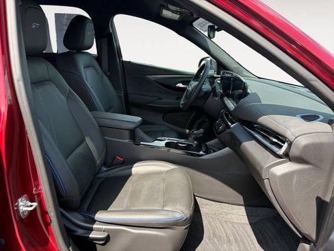 Used 2024 Buick Envista Sport Touring w/ Convenience I Package FWD image 15