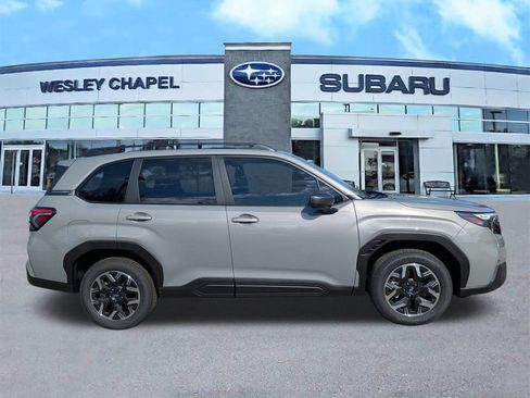 Used 2026 Subaru Forester Premium image 4