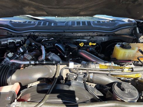 Used 2017 Ford F250 Platinum w/ Platinum Ultimate Package image 33