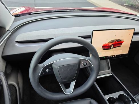 Used 2025 Tesla Model 3 Long Range AWD/4WD image 36
