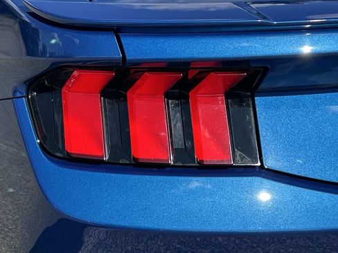 Used 2024 Ford Mustang GT Premium RWD image 13