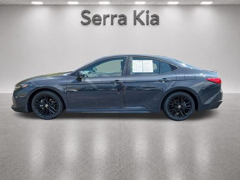 Used 2026 Toyota Camry SE FWD image 2