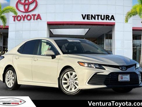 Certified 2023 Toyota Camry LE image 1
