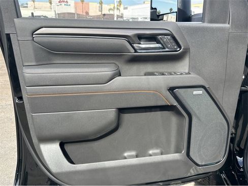 New 2026 GMC Sierra 2500 AT4 w/ AT4 Premium Plus Package image 8