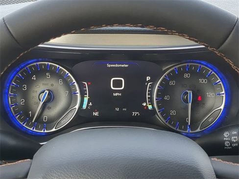 New 2026 Chrysler Pacifica Pinnacle w/ Trailer Tow Group image 38