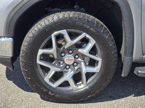 Certified 2023 GMC Sierra 1500 SLT w/ SLT Premium Package AWD/4WD image 26