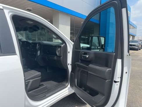 Used 2026 Chevrolet Silverado 2500 Custom w/ Custom Value Package AWD/4WD image 28