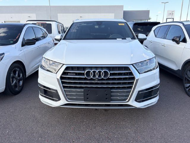 Used 2019 Audi Q7 2.0T Premium Plus w/ Premium Plus Package AWD/4WD image 2