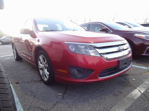 Used 2012 Ford Fusion SE image 1