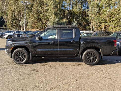 Used 2024 Nissan Frontier SV w/ SV Convenience Package image 8