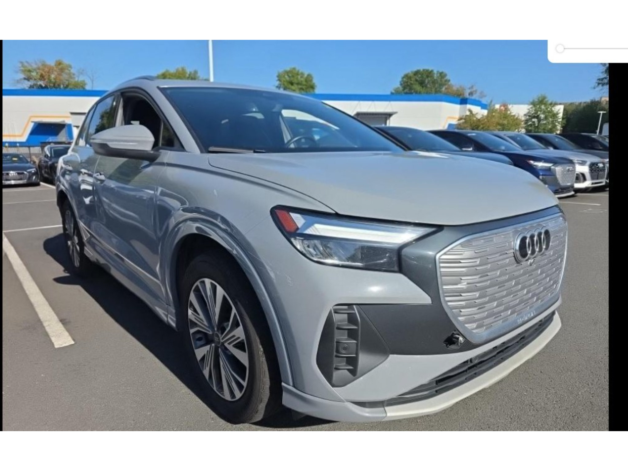 Used 2024 Audi Q4 e-tron Premium RWD image 4