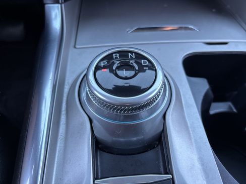 Certified 2022 Ford Explorer XLT w/ Equipment Group 202A image 27