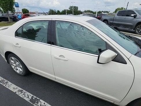 Used 2010 Ford Fusion SE FWD image 6