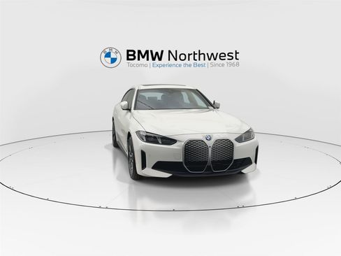 Used 2026 BMW i4 xDrive40i w/ Parking Assistance Package AWD/4WD image 7