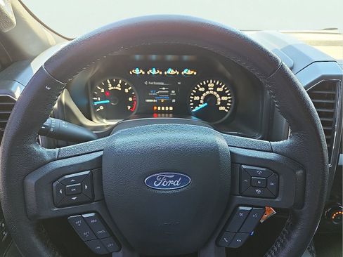 Used 2020 Ford F150 XLT w/ Equipment Group 302A Luxury AWD/4WD image 24