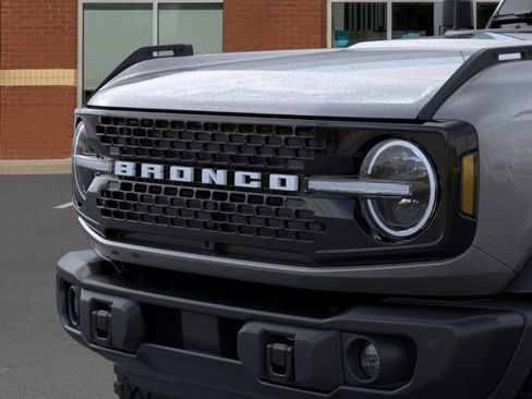 New 2026 Ford Bronco Badlands AWD/4WD image 19