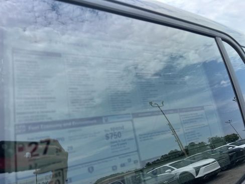 New 2026 Chevrolet Equinox LT w/ Convenience Package II image 36