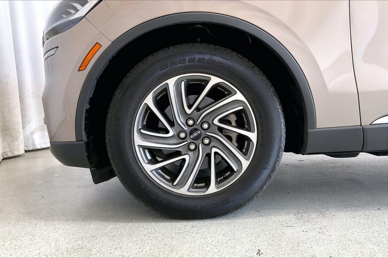 Used 2021 Lincoln Aviator 2WD image 6